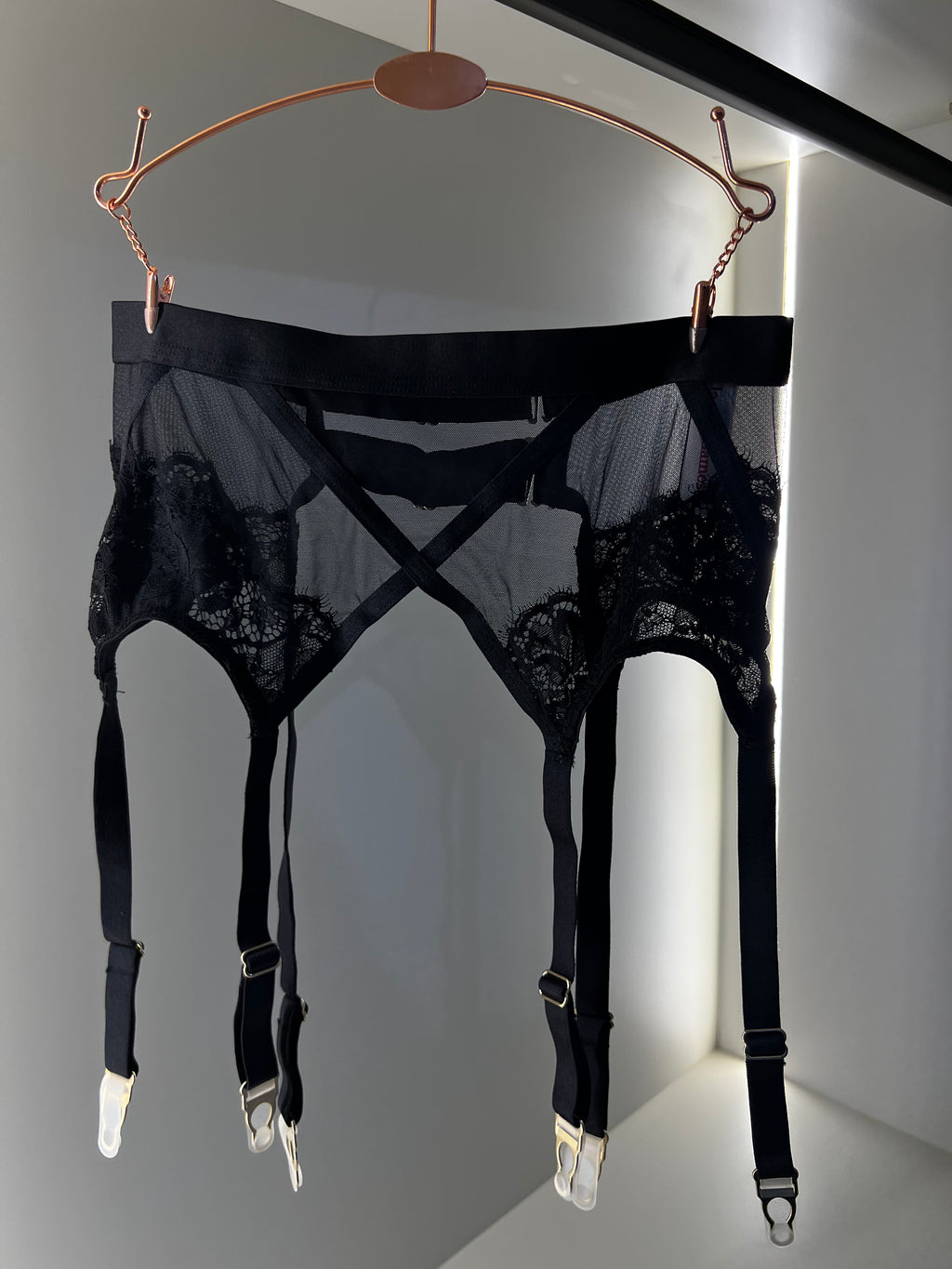 Endless Night Suspender